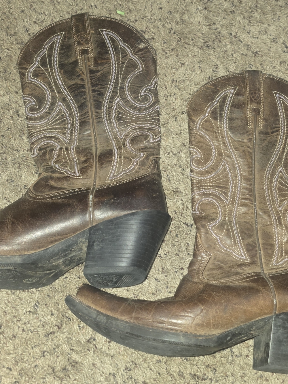 Ariat Women's Cowboy Boots Size 7.5